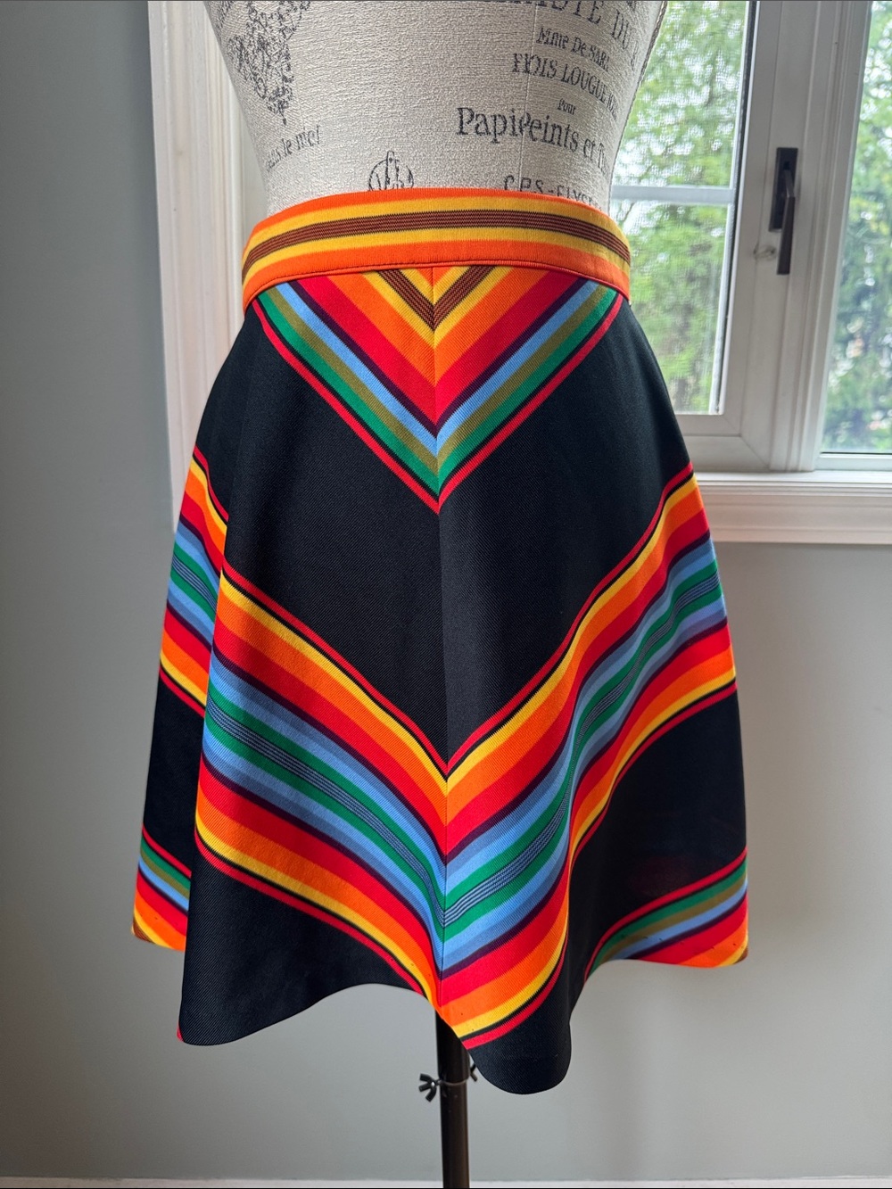70’s rainbow chevron skater skirt mini small